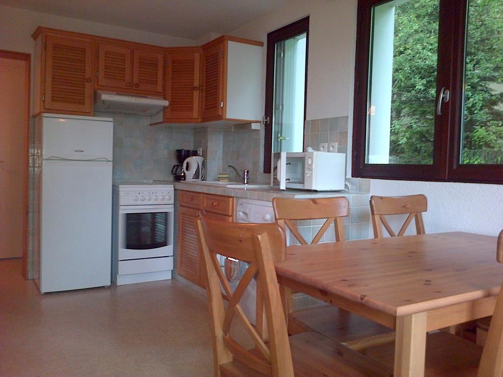 Appartements Le Clos Des Gentianes Allevard Oda fotoğraf